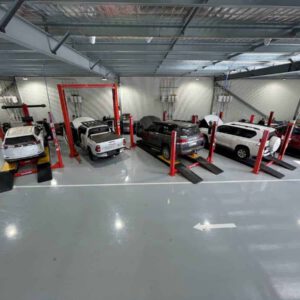 SM450 4 post hoist at Toyota Clare Valley dealership