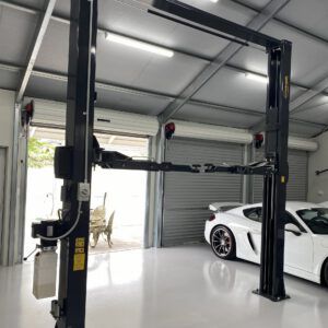 Bradbury 40SE 2 post hoist installation in workshop